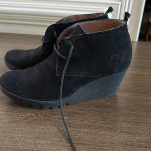 Donald J Pliner Wedge Suede Booties, black